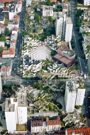 JA Renée Gailhoustet, lotissement en centre-ville, Ivry-sur-Seine © Alex S. MacLean