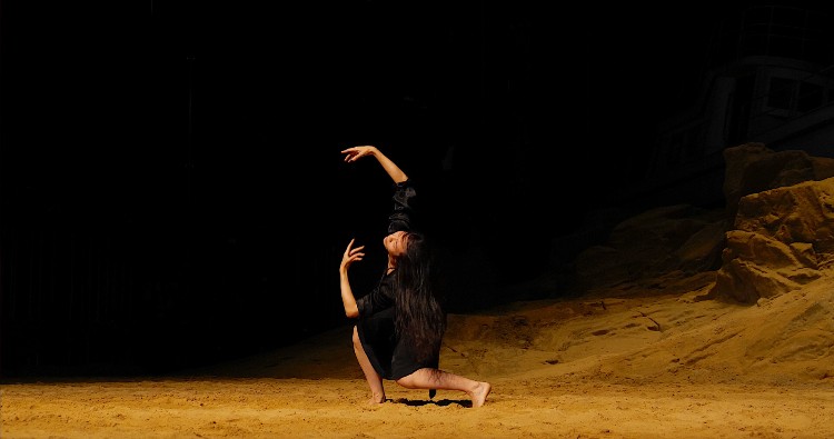 Pina Bausch und das Stück mit dem Schiff © Tanztheater Wuppertal