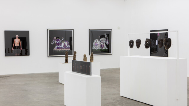 Vue de l’exposition Un monde infini : Artistes chamanes, autour d’une collection de l’Himalaya, du 17 octobre 2020 au 10 janvier 2021, Fondation Fernet-Branca ©Olivier Perrenoud