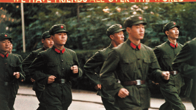 Grossfoto XIII/79 We have friends all over the world, 1979 © Katharina Sieverding, VG Bild-Kunst Bonn 2021, photo © Klaus Mettig