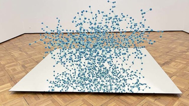 Angelika Schori, Under the sea cloud, Déchets plastiques en mer (recyclés) 2019-2020 © Messmer foundation Prix Evard Kunsthalle Messmer, Angelika Schori, Under the sea cloud, Déchets plastiques en mer (recyclés) 2019-2020 © Messmer foundation