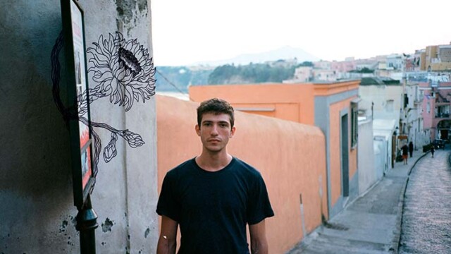 Diapositive avec la participation de Meris Angioletti, 2022 Boaz Romain Kronenberg