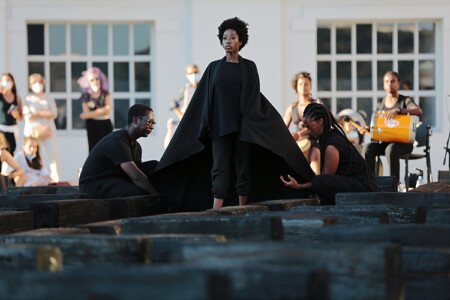 Grada Kilomba, Performance, O Barco The Boat, 2021 © Bruno Simao