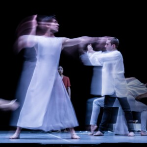 Dona Nobis © Kiran West