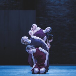 Dona Nobis © Kiran West