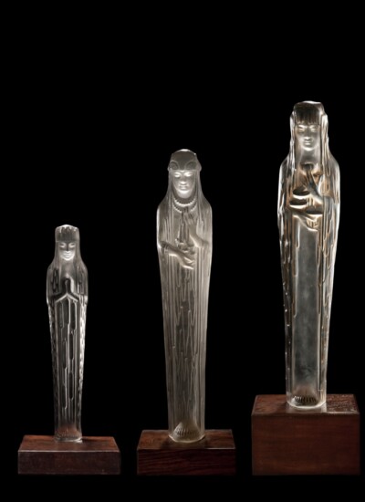 Statuettes de la fontaine Les sources de France © Studio Y. Langlois - Coll. privée