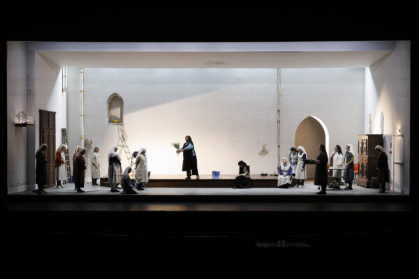 Dialogues des Carmélites © Caroline Doutre - Opéra Orchestre Normandie Rouen