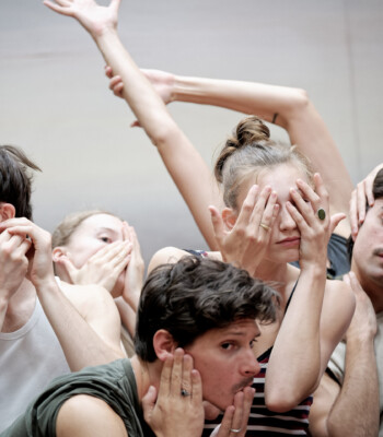 Photo de répétition © Agathe Poupeney / Divergences-Images / Ballet de l’Opéra national du Rhin / Mulhouse / France